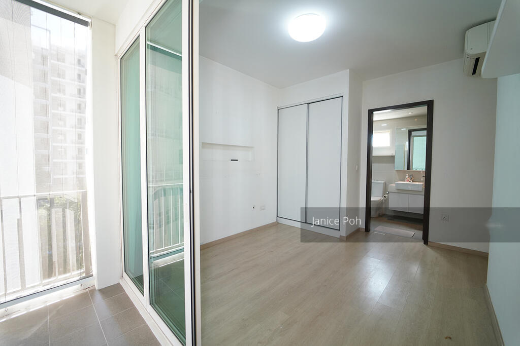 Watercolours (D18), Condominium #286338801